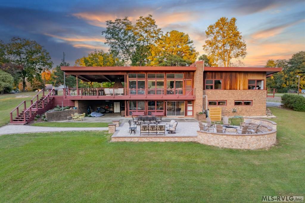 Property Photo: 371 Lake Shore Dr NC 27850