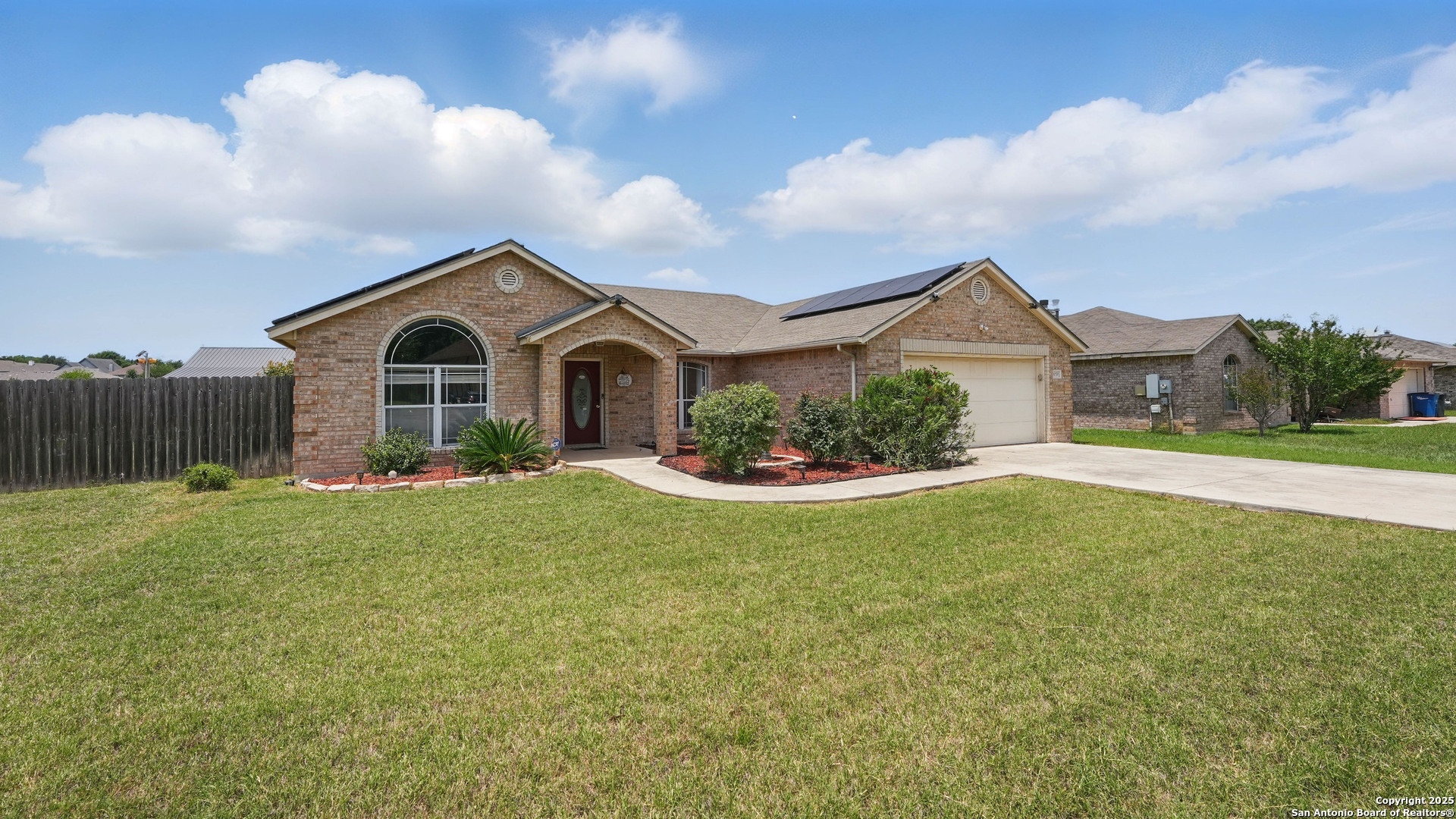 Property Photo: 1070 Northpark TX 78130
