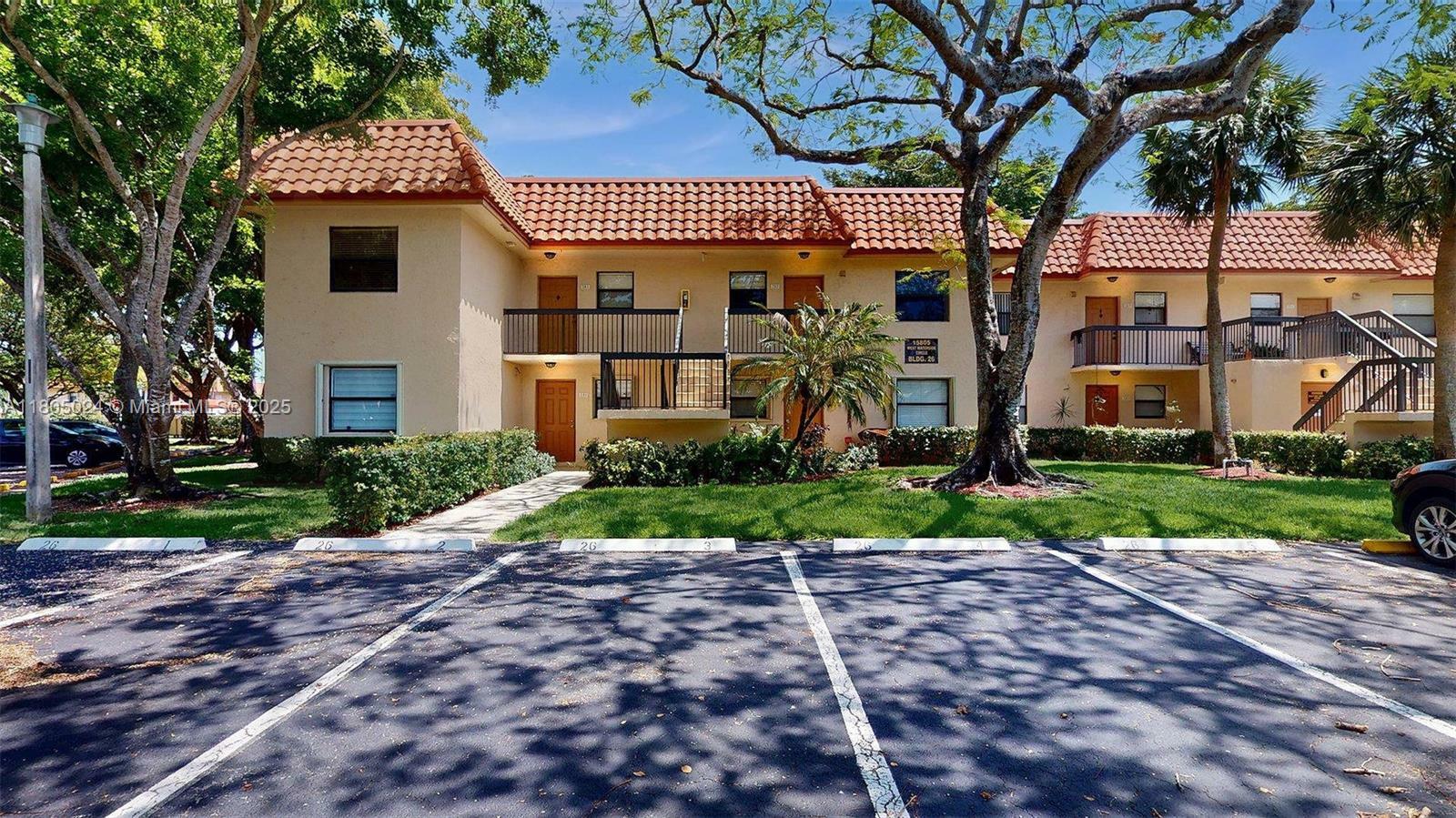 15805 W Waterside Cir 202  Sunrise FL 33326 photo