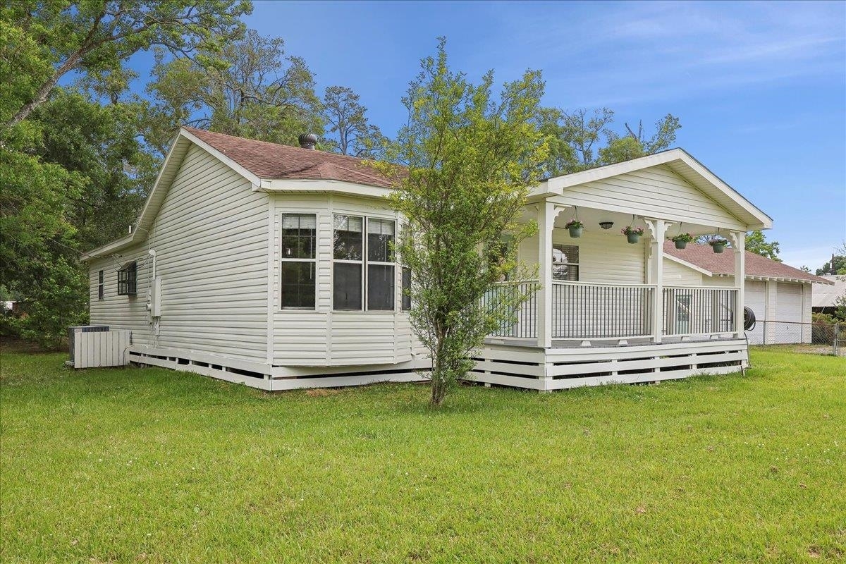 Property Photo: 8661 Dogwood Dr. TX 77657