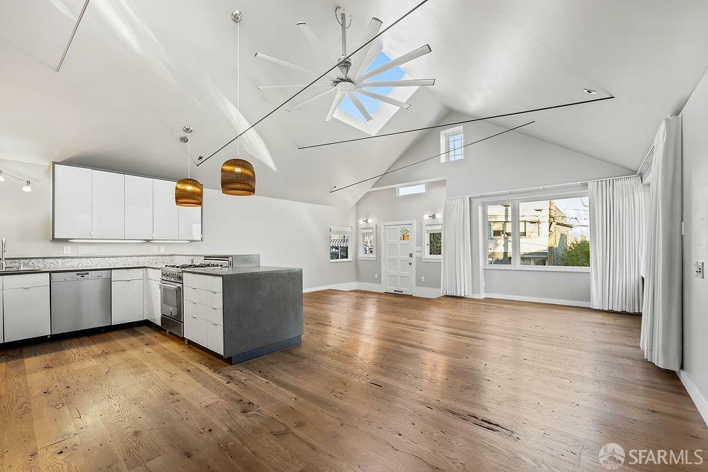Property Photo: 84 Anderson Street CA 94110
