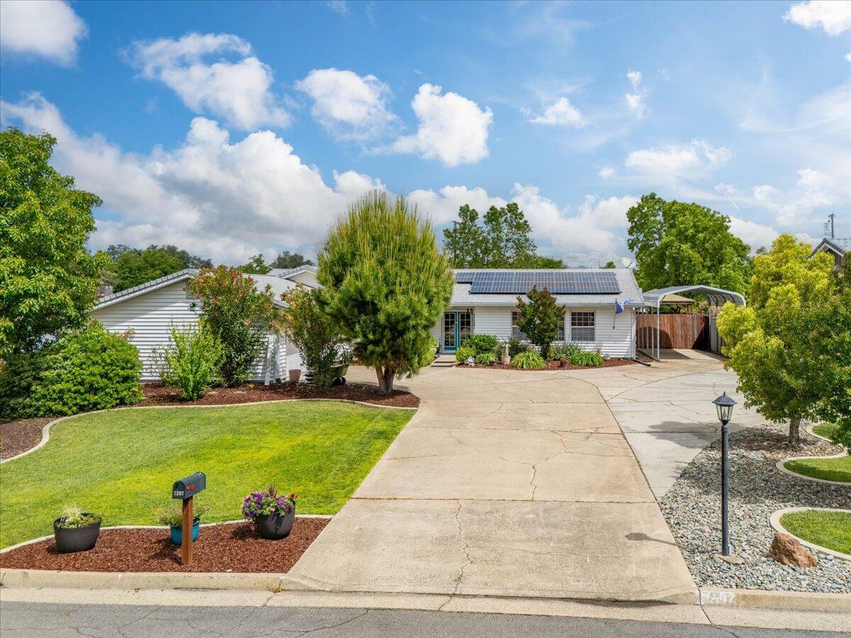 7597 Terra Linda Way  Redding CA 96003 photo