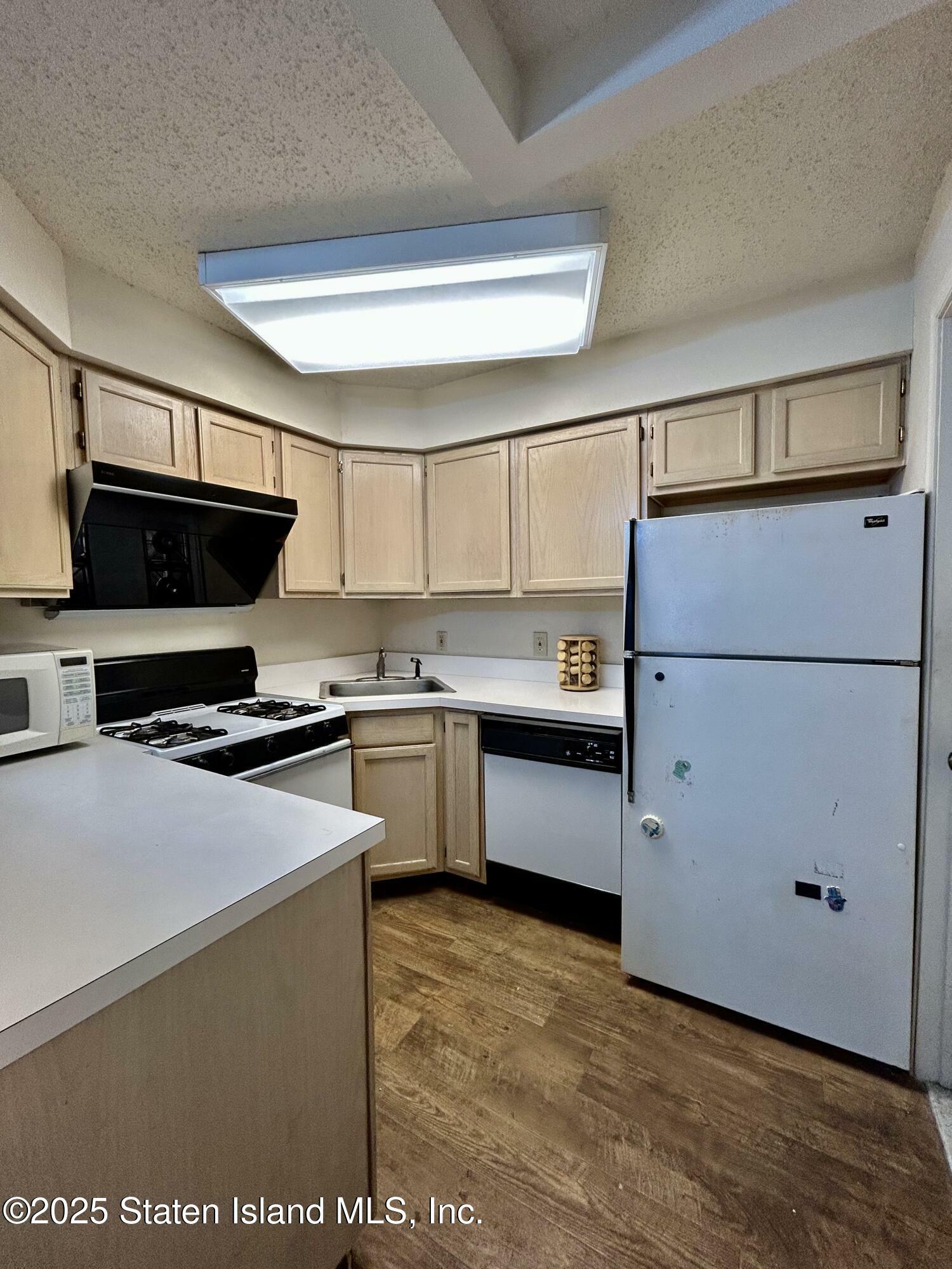 Property Photo: 71 Emily Lane NY 10312