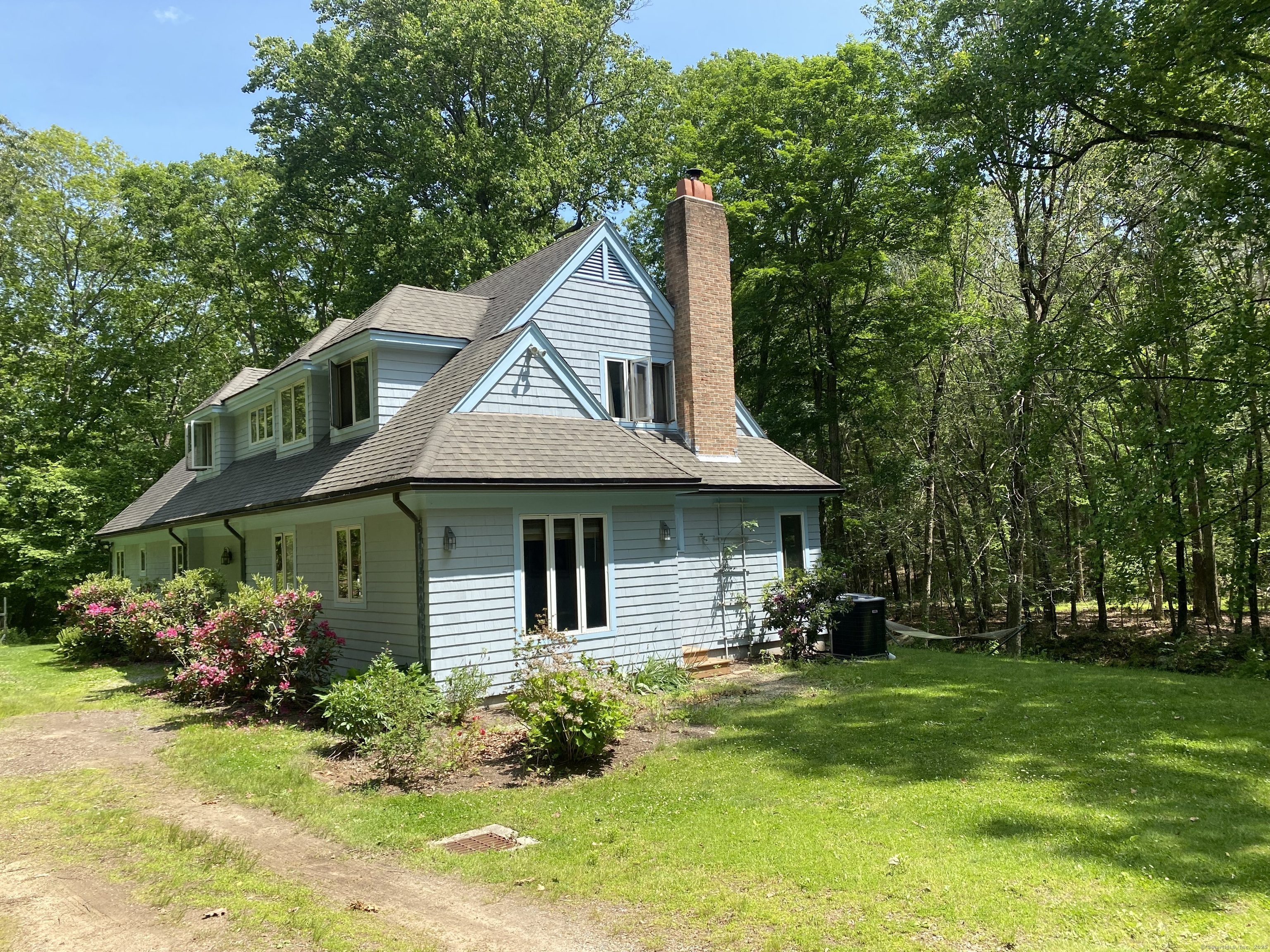 Property Photo: 252 Chestnut Hill Road CT 06419