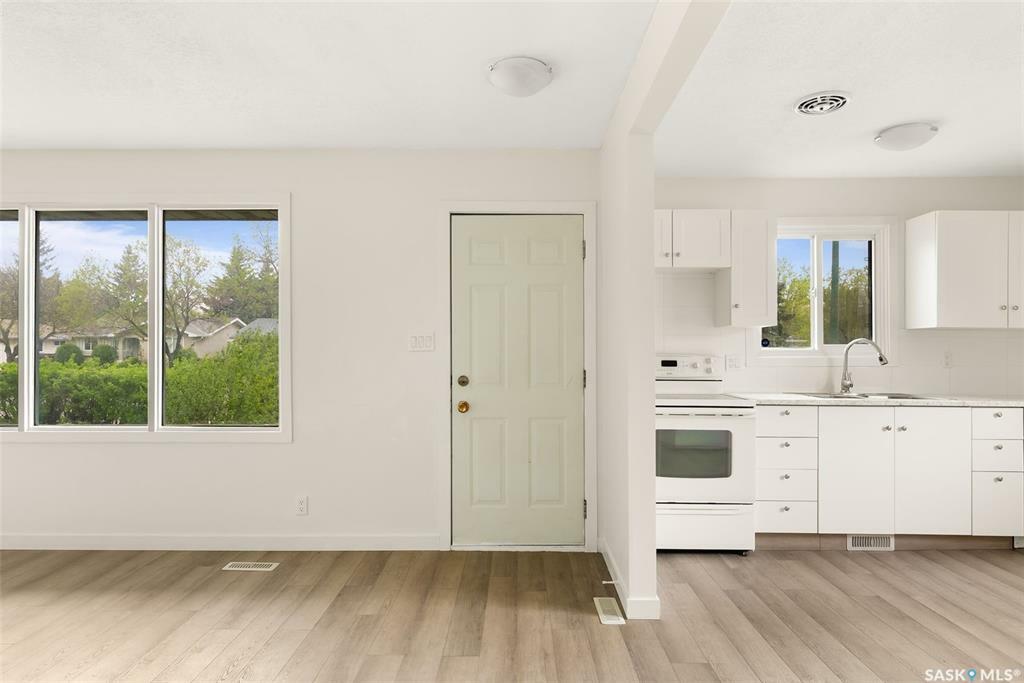 Photo de la propriété: 3111 Dewdney Avenue E SK S4N 5K3