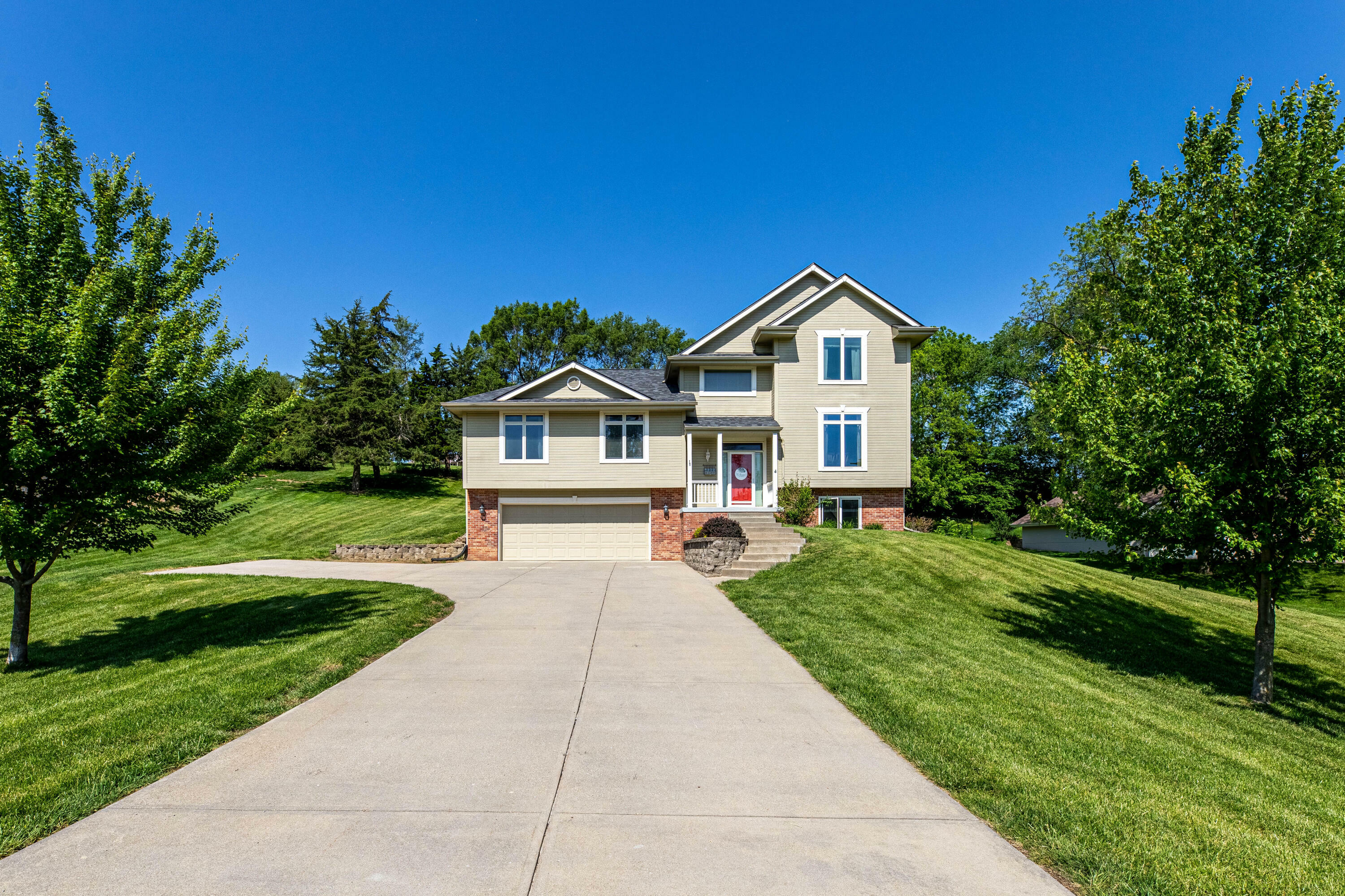 Property Photo: 56274 Grande Oak Lane Lane IA 51534