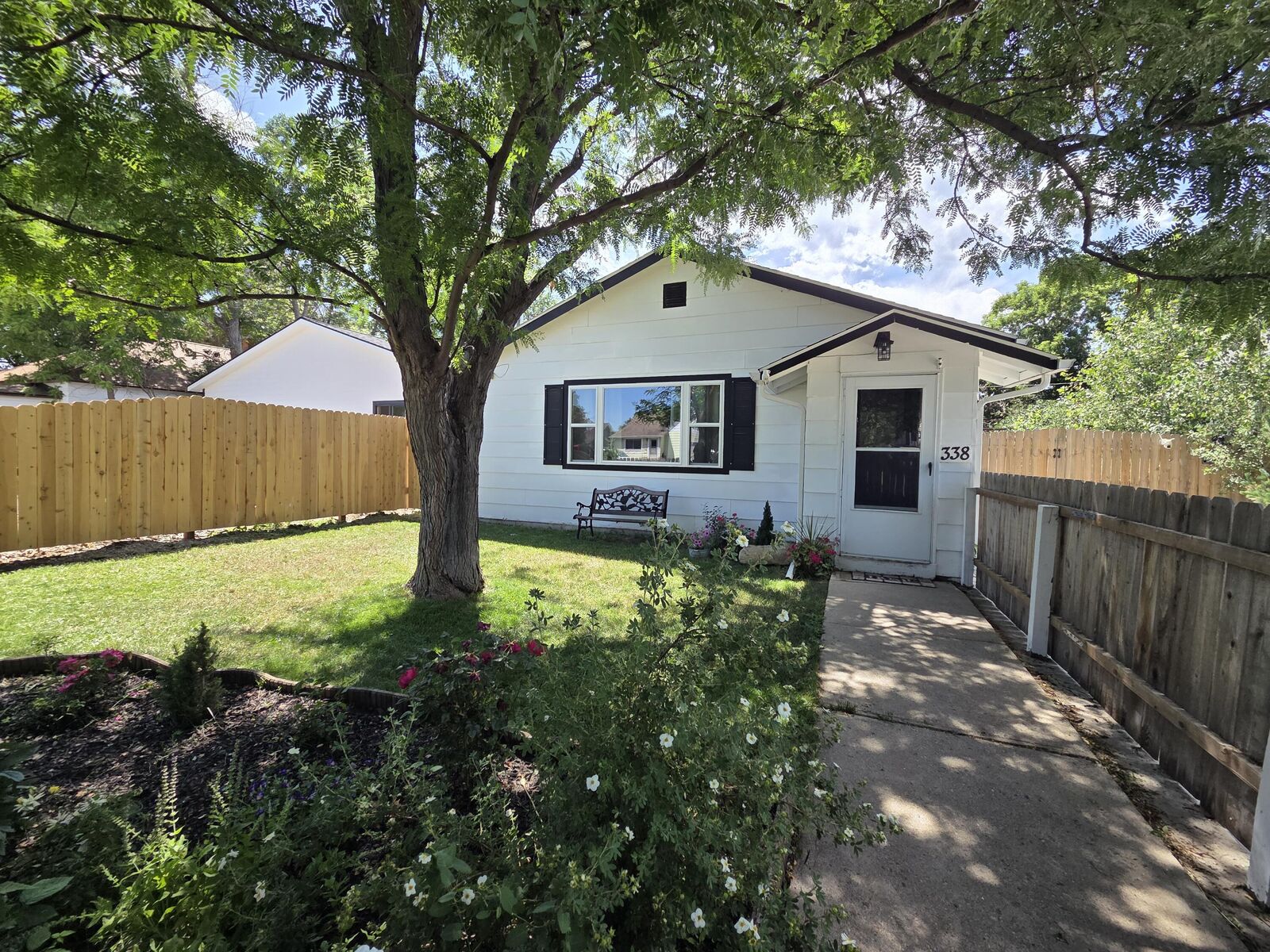 Property Photo:  338 E 6th Street  WY 82801 