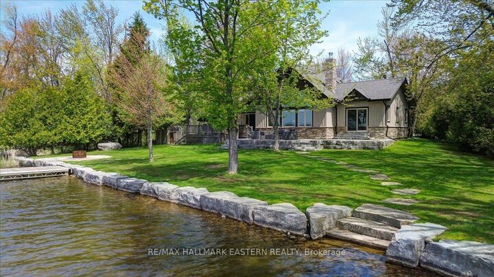 Property Photo:  43 Lakeshore Boulevard  ON K0L 1T0 