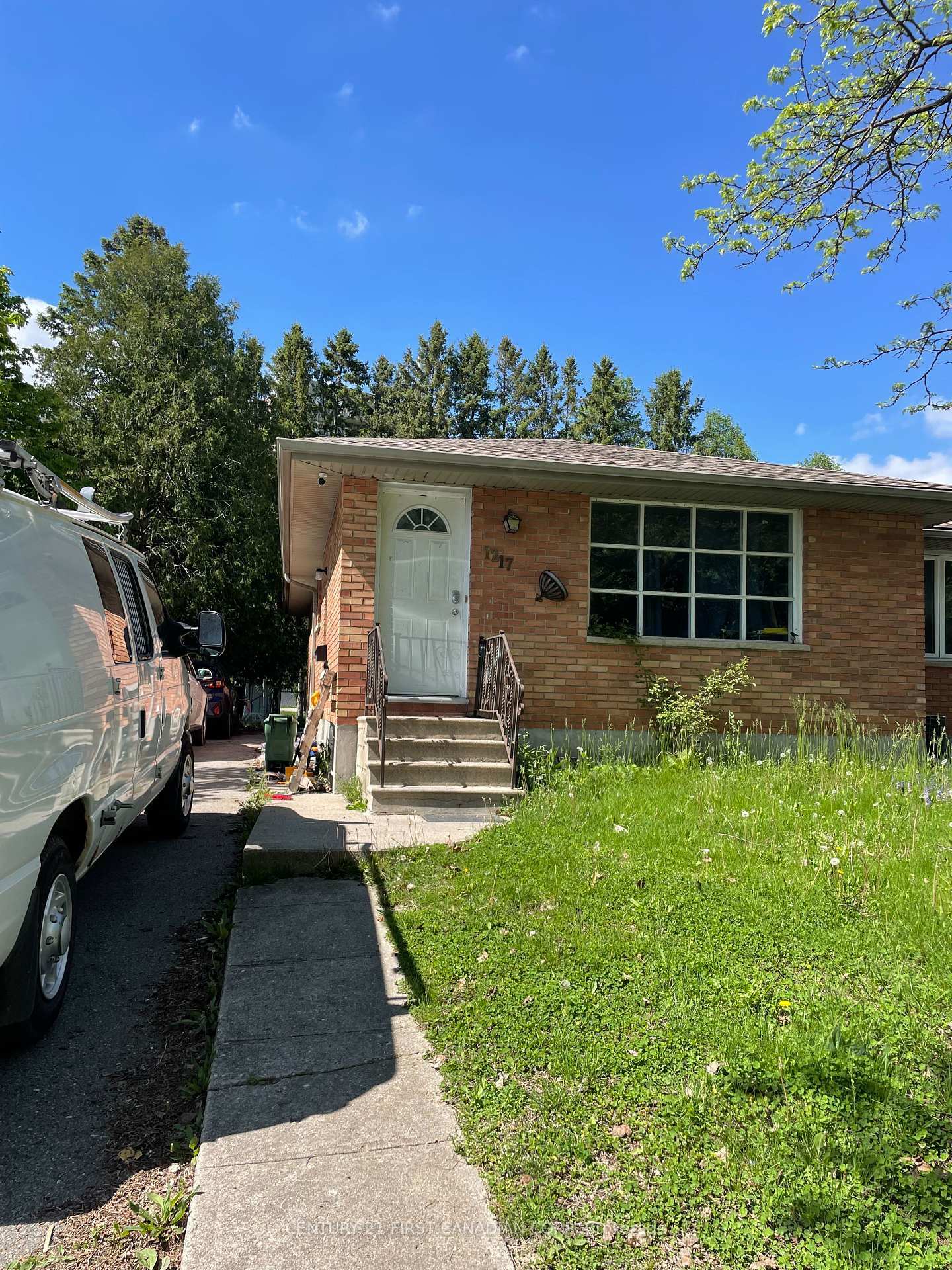 Photo de la propriété: 1217 Victoria Drive Upper ON N5Y 4E3