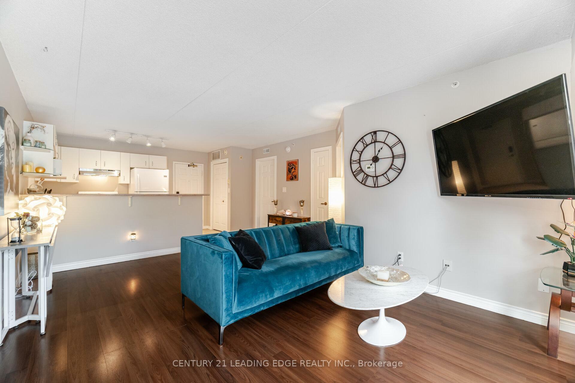 Photo de la propriété: 4005 Kilmer Drive #209 ON L7M 4M2