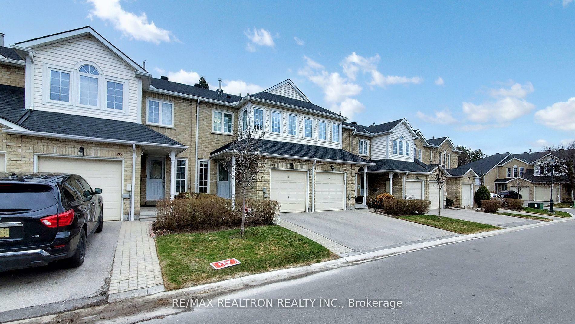 68 Heathcliffe Square  Brampton ON L6S 5R5 photo