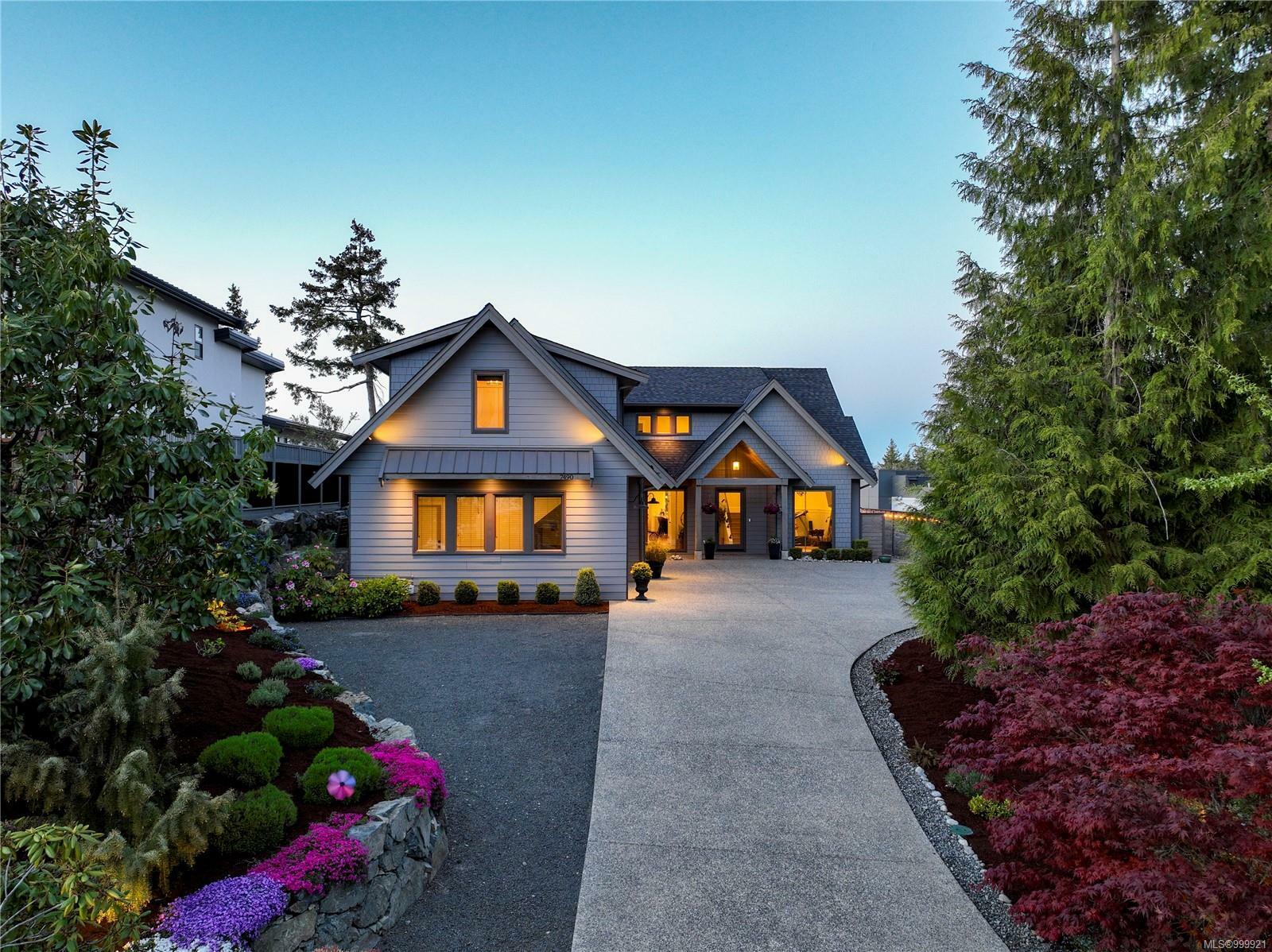 Property Photo: 7490 Copley Ridge Dr BC V0R 2H0