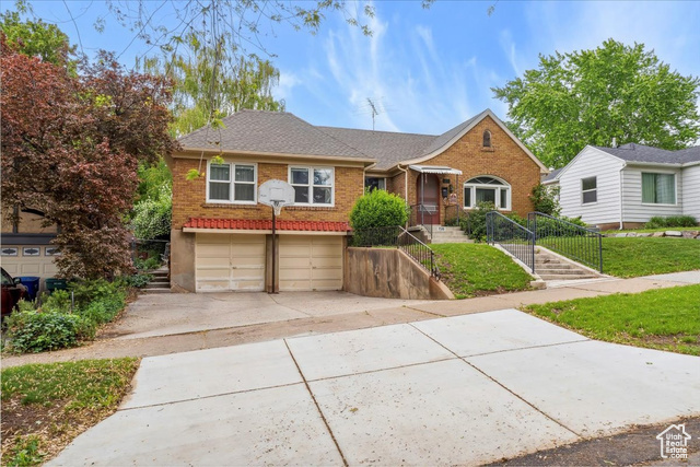 Property Photo: 1516 E Capitol S UT 84401