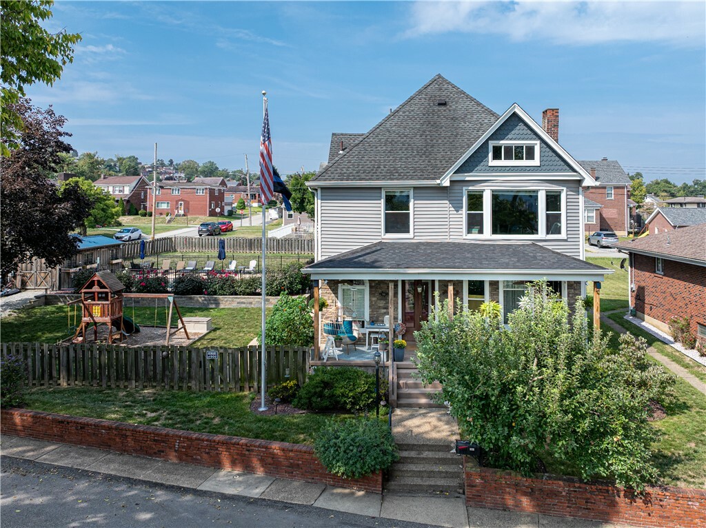 Property Photo: 918 Arlington PA 15133