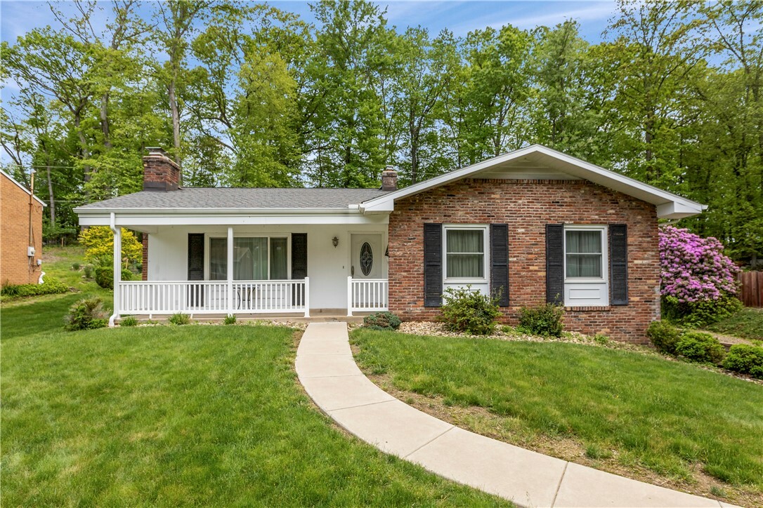 Property Photo: 1184 Prince Andrew Ct PA 15237