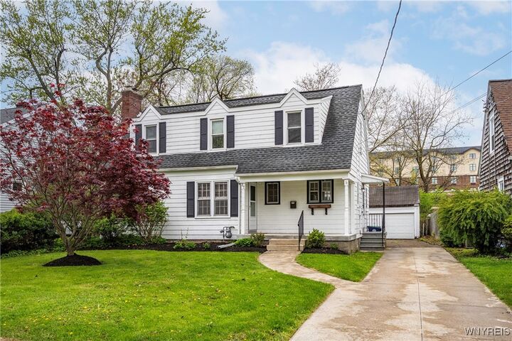Property Photo:  37 Linwood Avenue  NY 14221