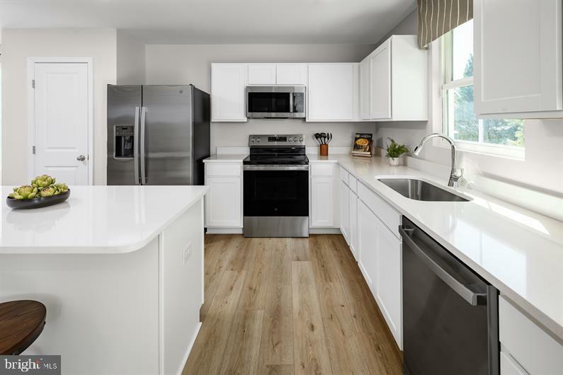 Property Photo: 20 Leland Way PA 17331