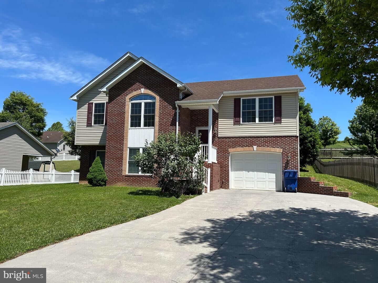 Property Photo:  1118 Ashby Street  VA 22630 