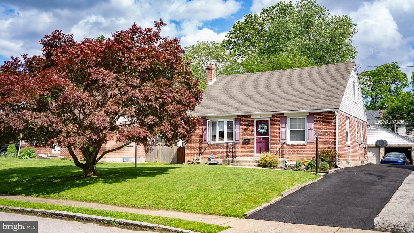 Property Photo: 781 Bradford Terrace PA 19064