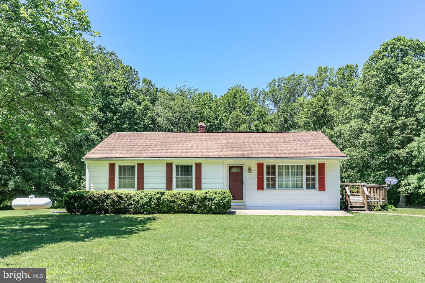 Property Photo: 326 Richards Ferry Road VA 22406