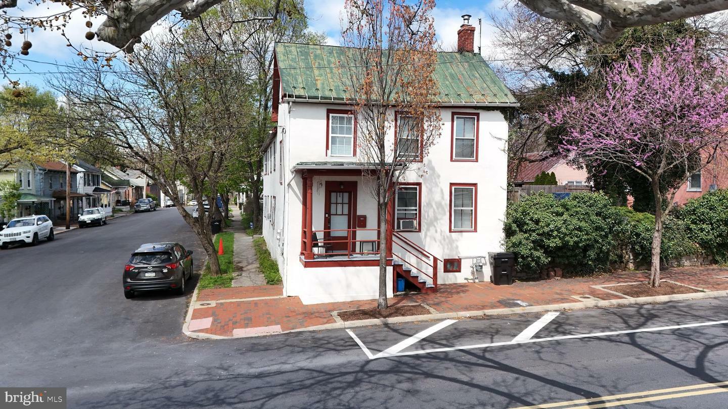 Property Photo: 619 S Cameron Street VA 22601