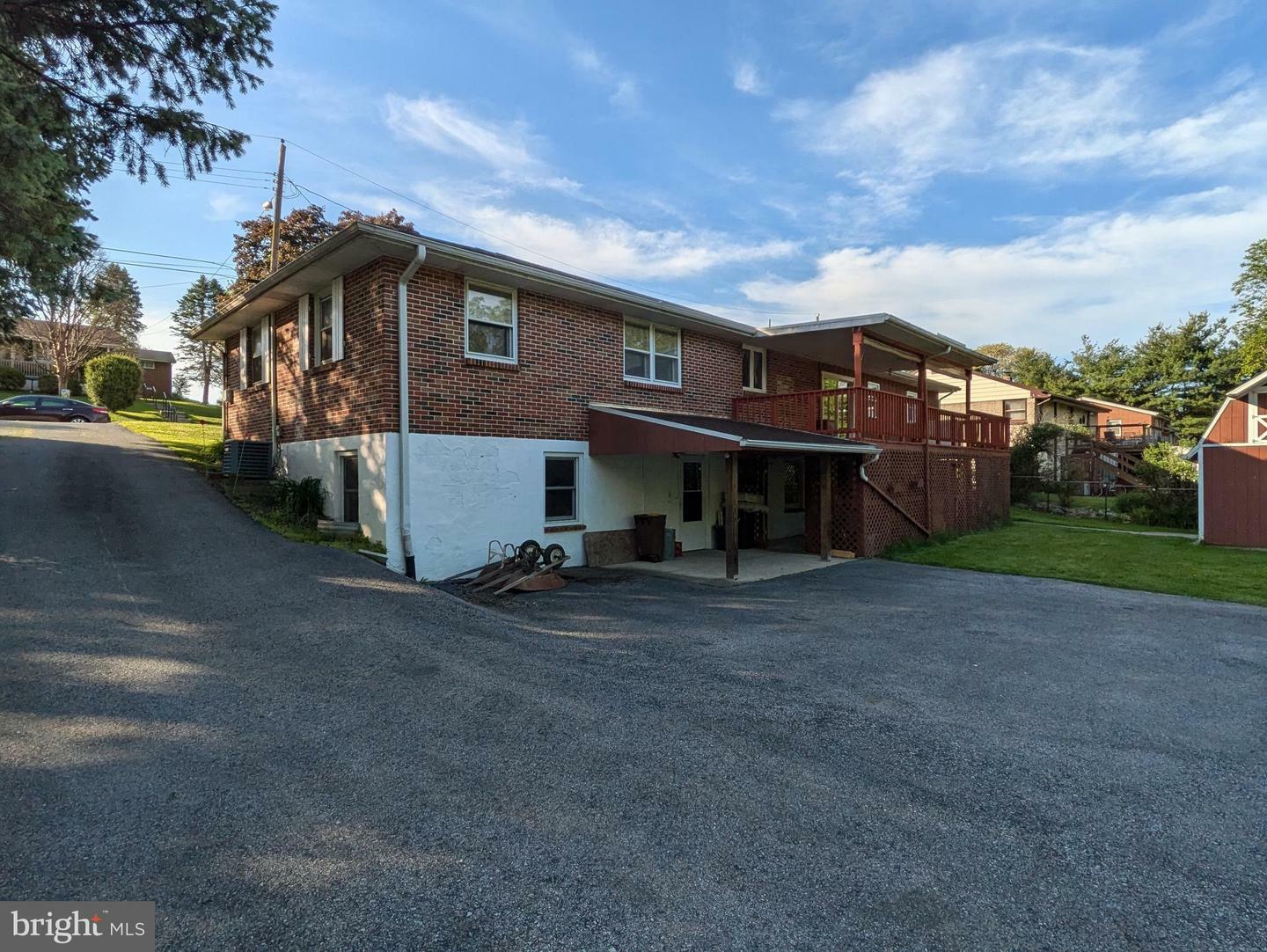 Property Photo:  671 Woodview Street  PA 17113 