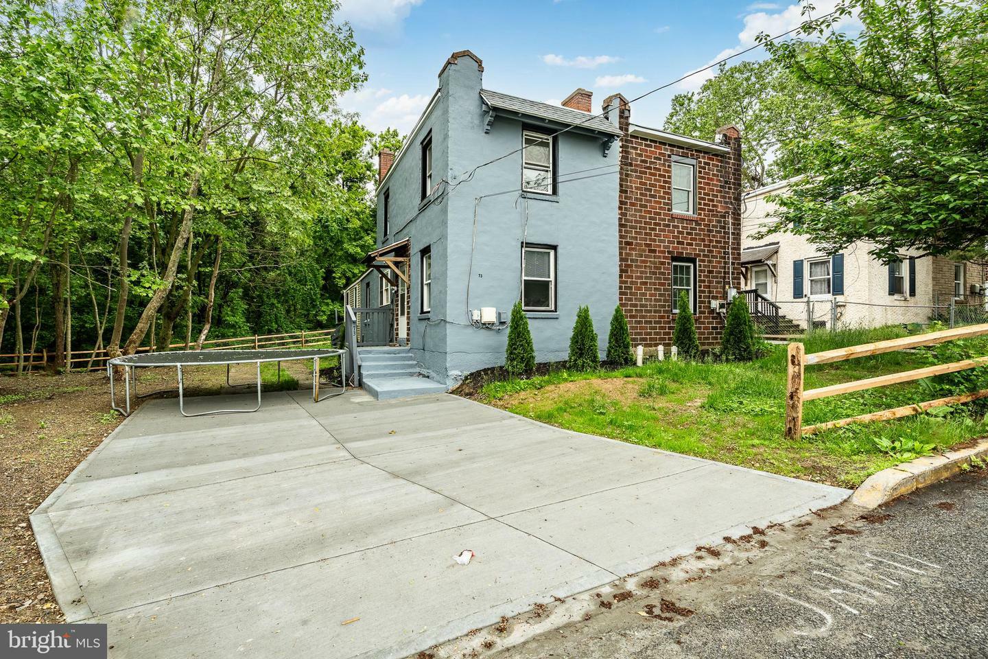 73 Wood Street  Coatesville PA 19320 photo
