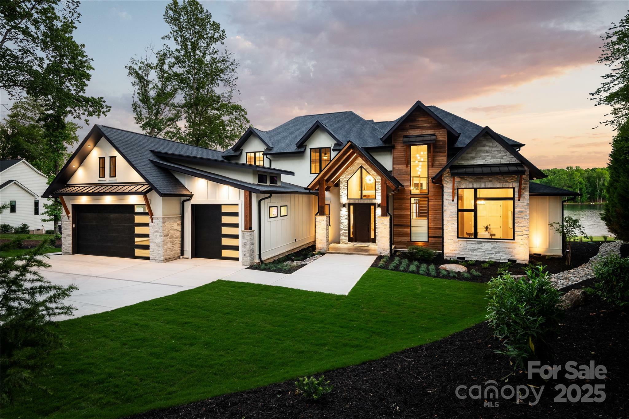 Property Photo: 301 Riverwood Road NC 28117