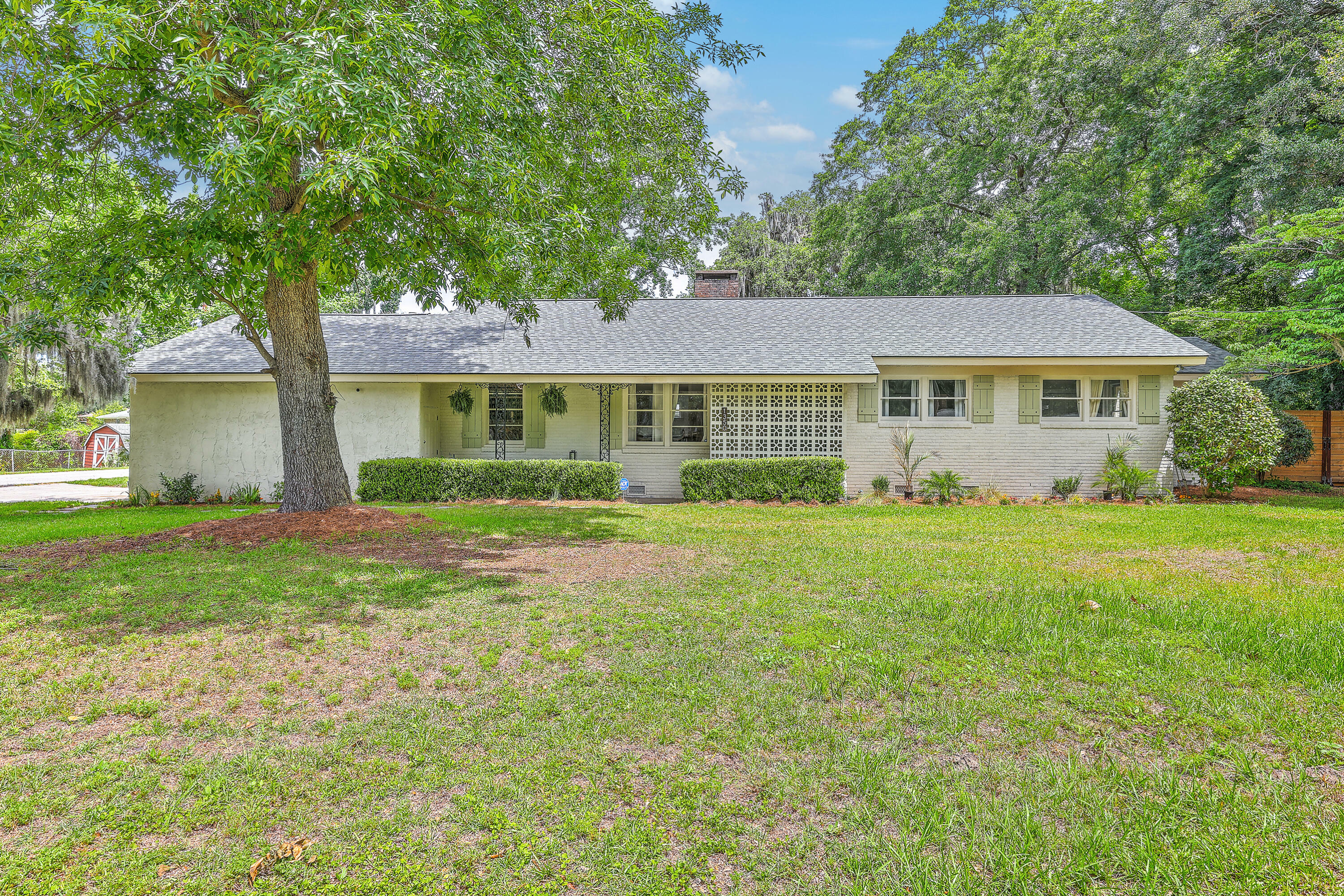 1350 Mosstree Road  North Charleston SC 29405 photo