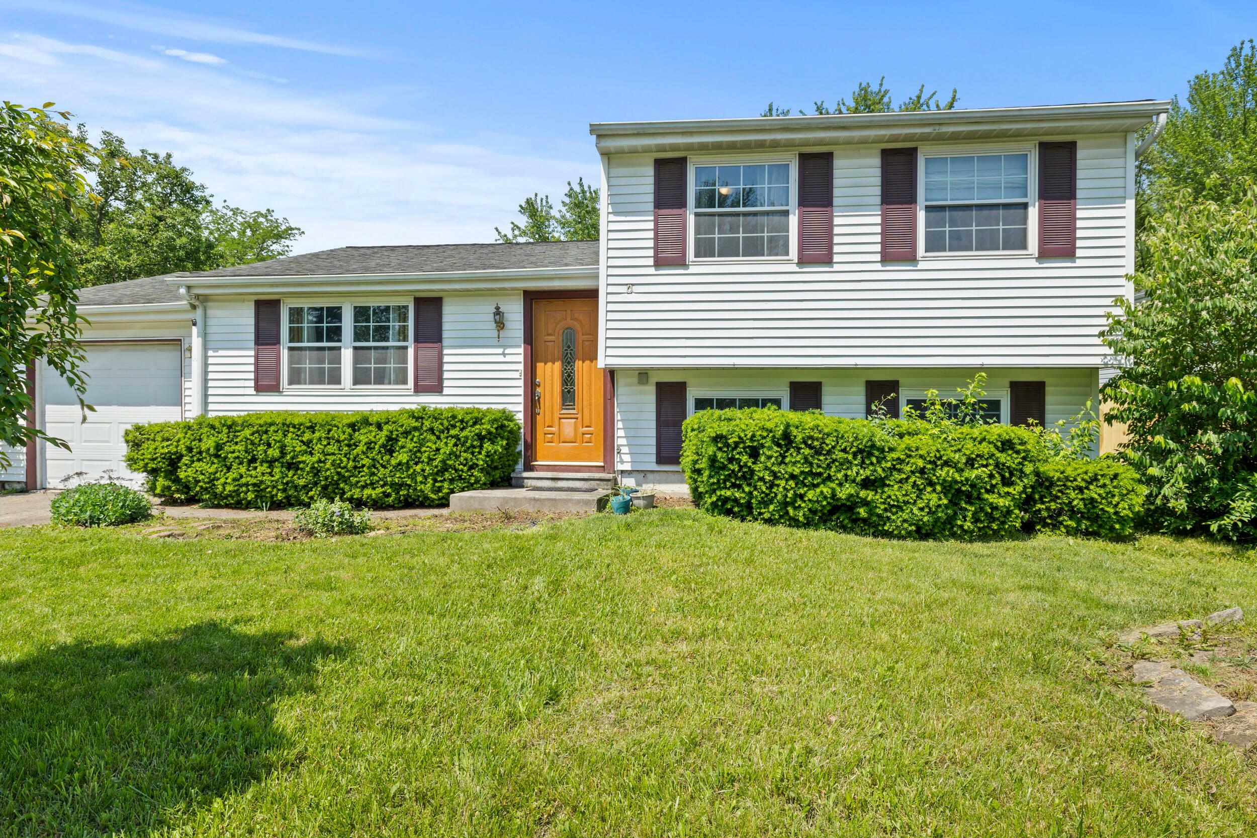Property Photo: 2267 Anndel Court OH 43123