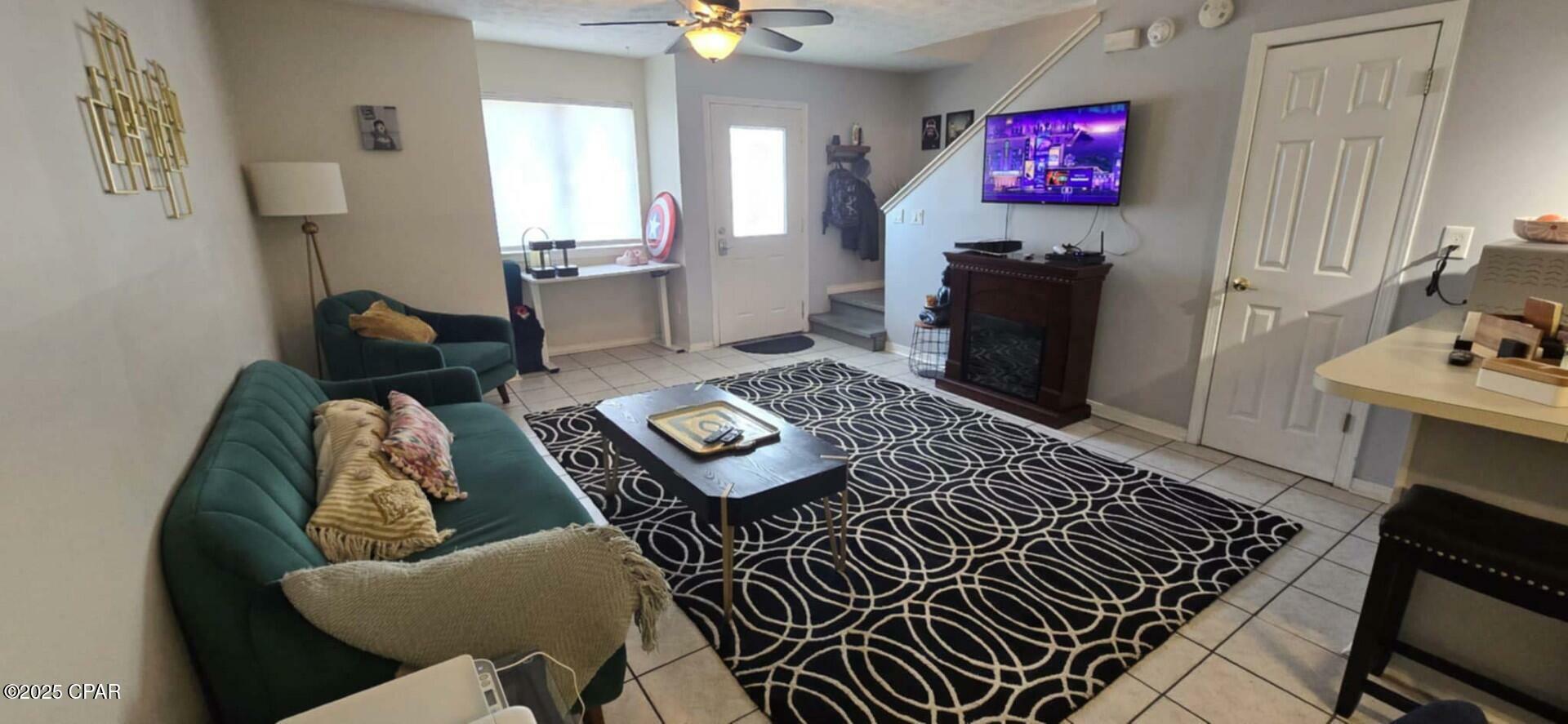 Property Photo: 6523 Harbour Boulevard FL 32407