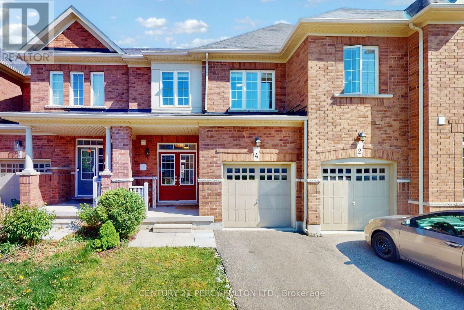 Property Photo: 4 Munch Place ON L9T 8K6