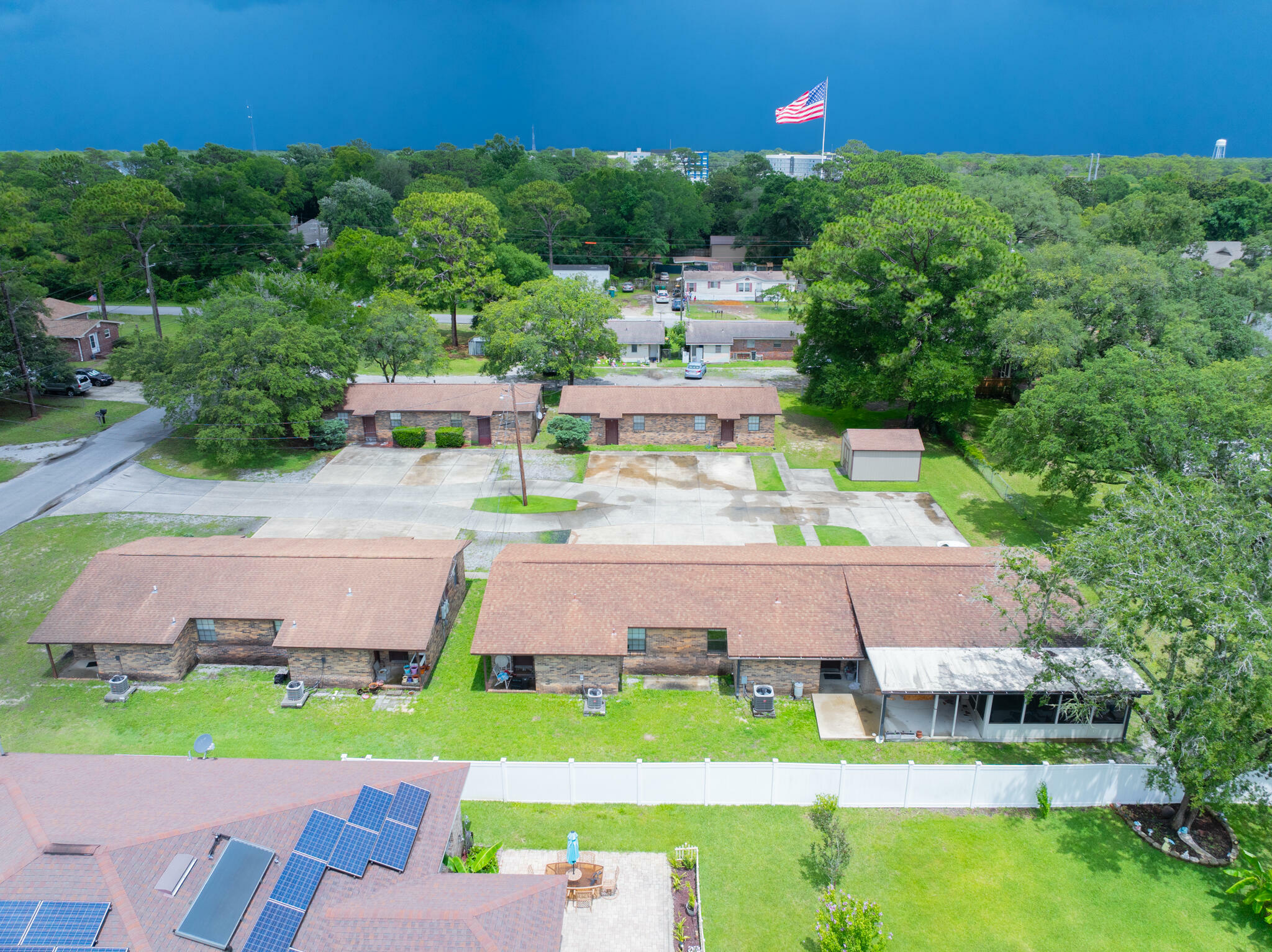 Property Photo: 818 Lark Street 1, 2, 3, 4 FL 32547