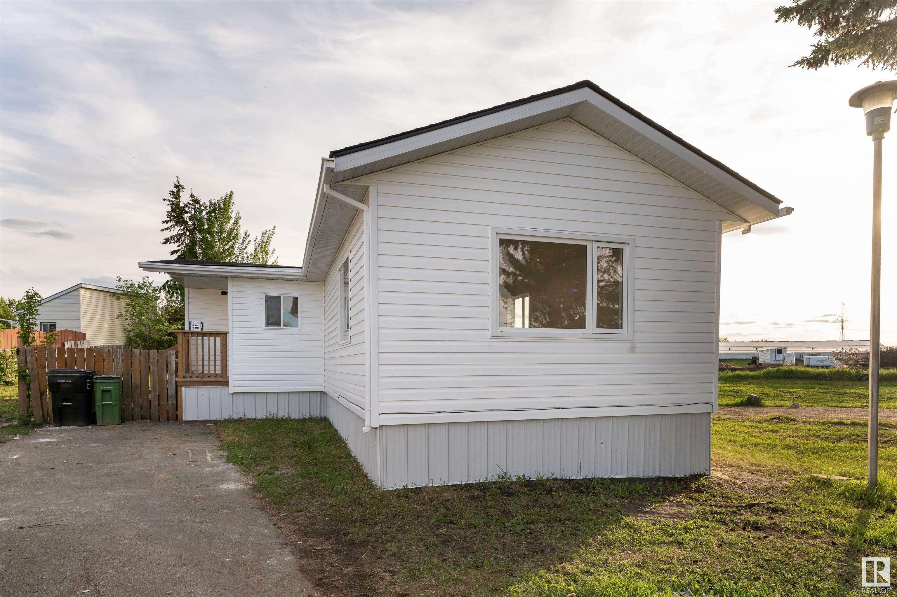 Property Photo: 355 Evergreen Park NW AB T5Y 4M2