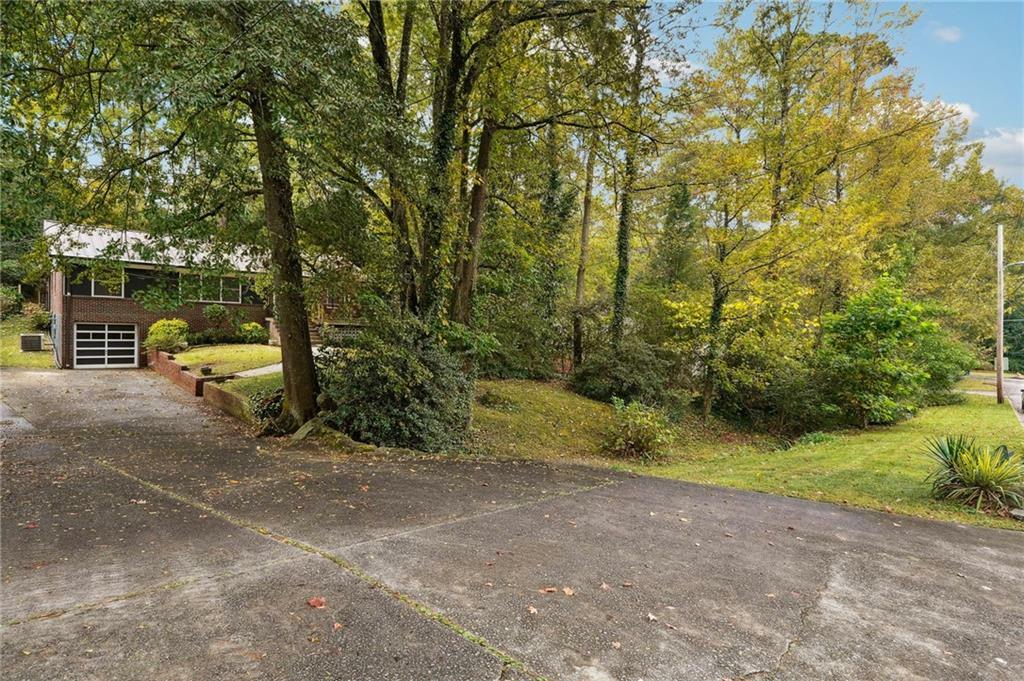Property Photo: 1201 Poplar Grove Drive NE GA 30306