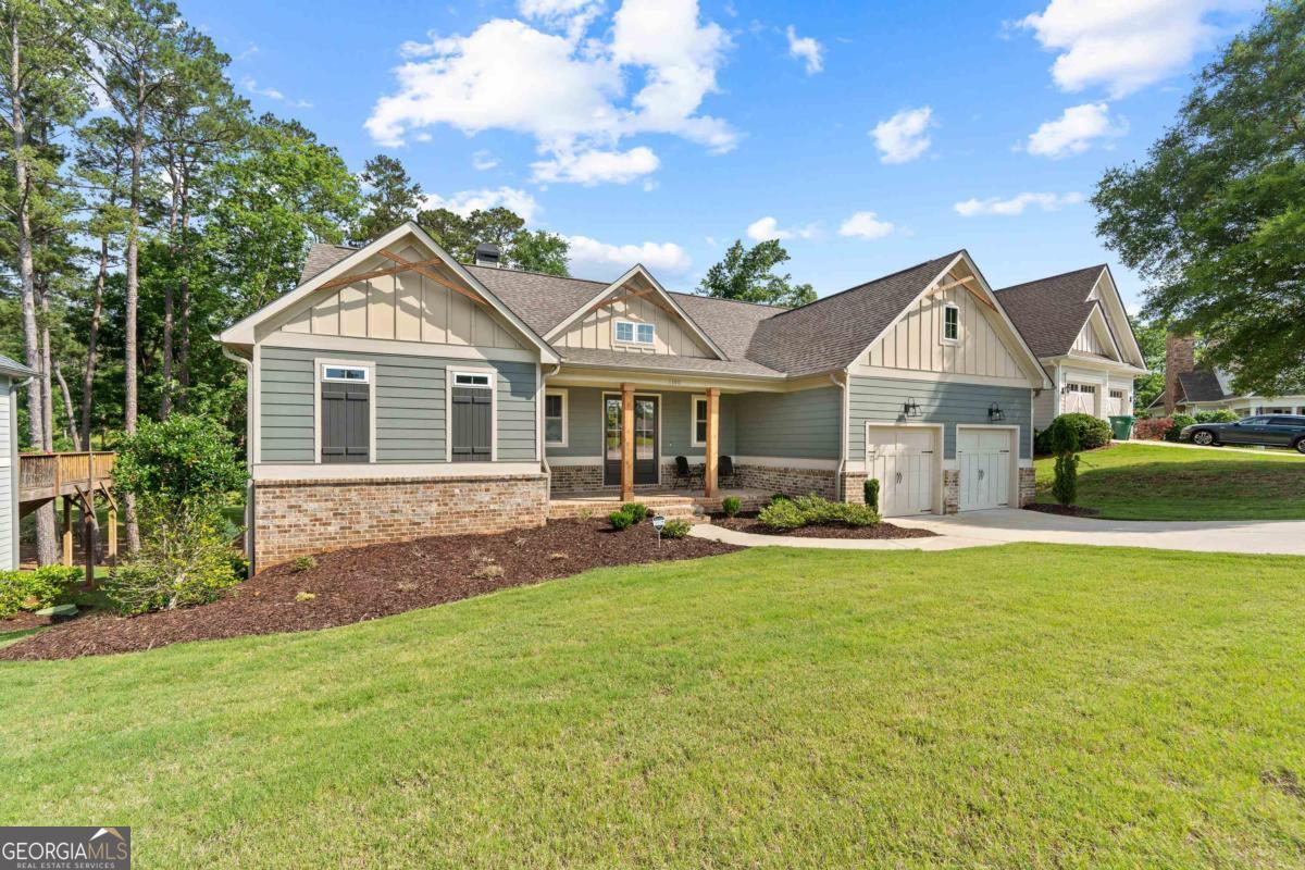 Property Photo: 1100 Hidden Hills Circle GA 30642