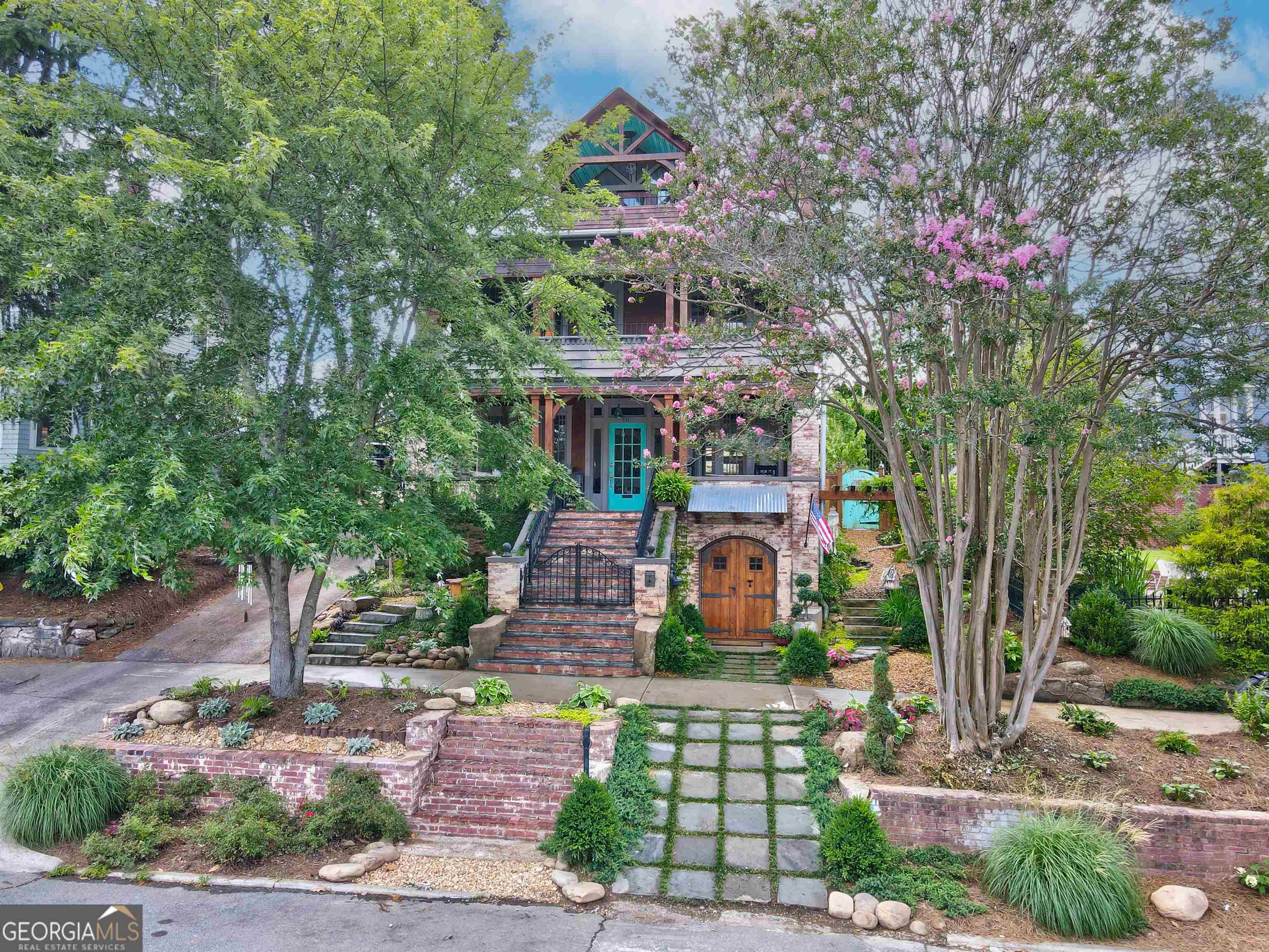 Property Photo: 407 E 3rd Street GA 30161