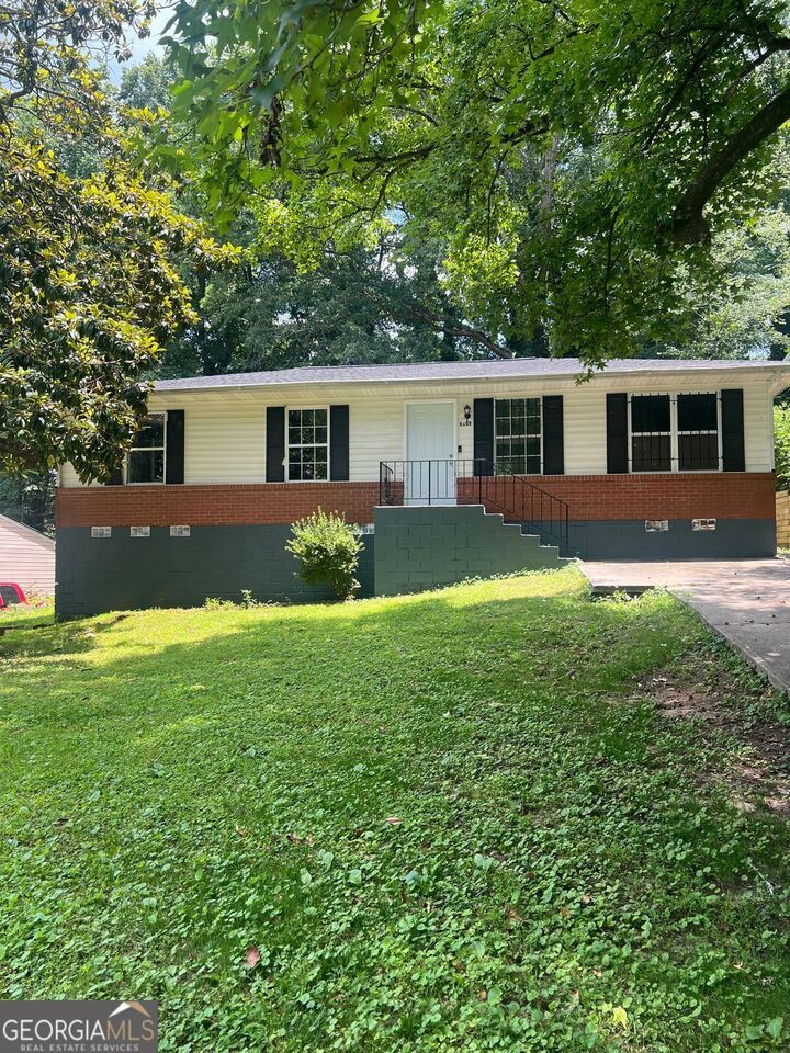 Property Photo: 3086 Lone Oak Avenue SW GA 30354
