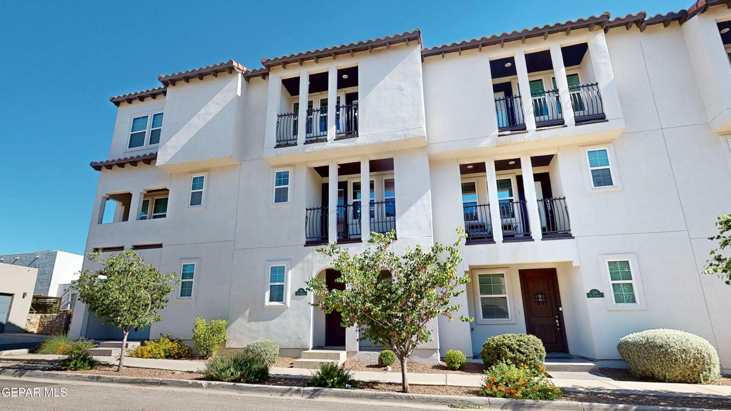 Property Photo: 332 Vin Almoradi Court TX 79912