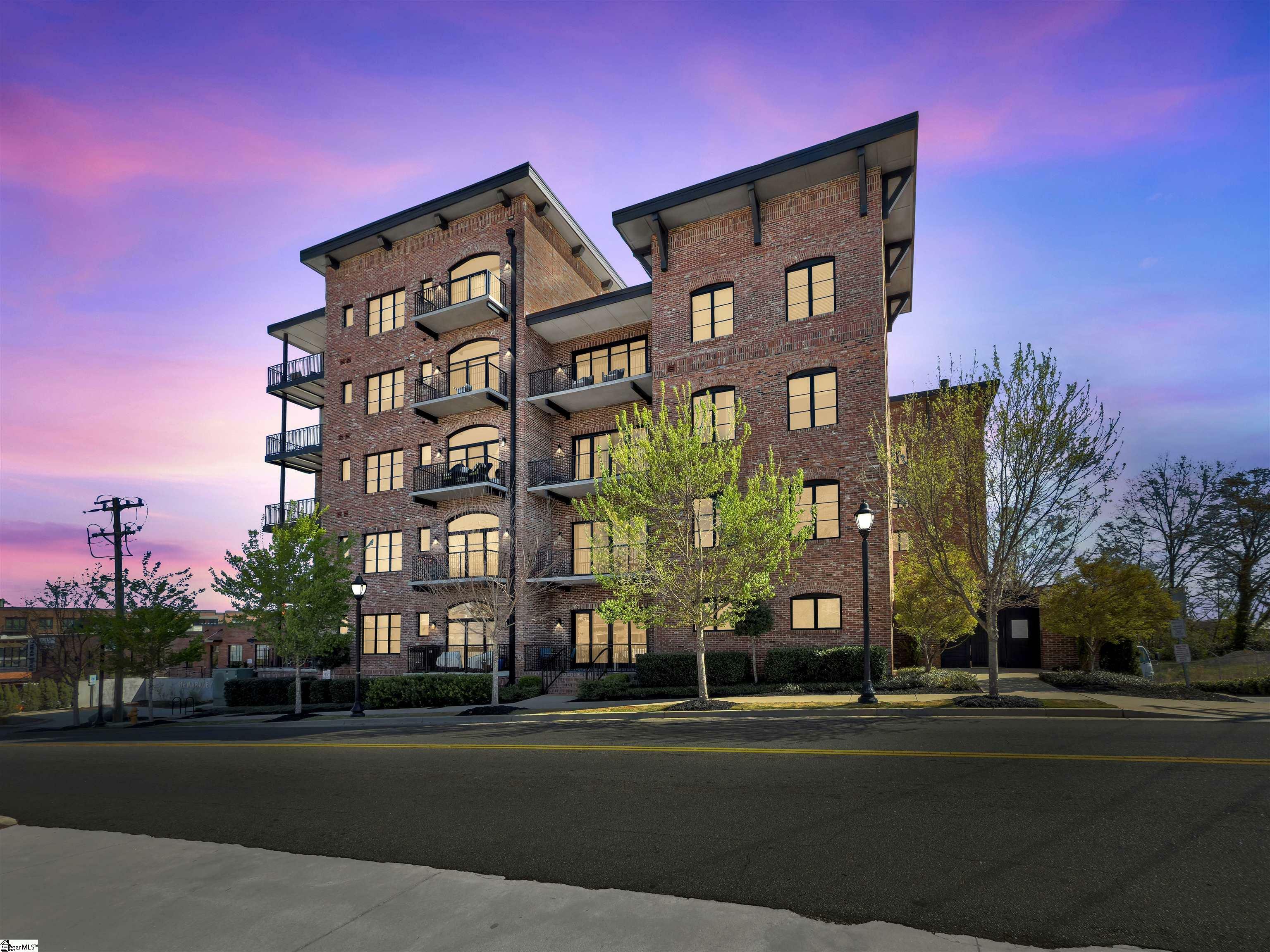 Property Photo: 110 N Markley Street Unit 102 SC 29601
