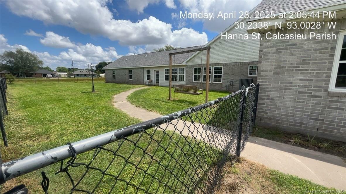 Property Photo: 505 Hanna Street LA 70647