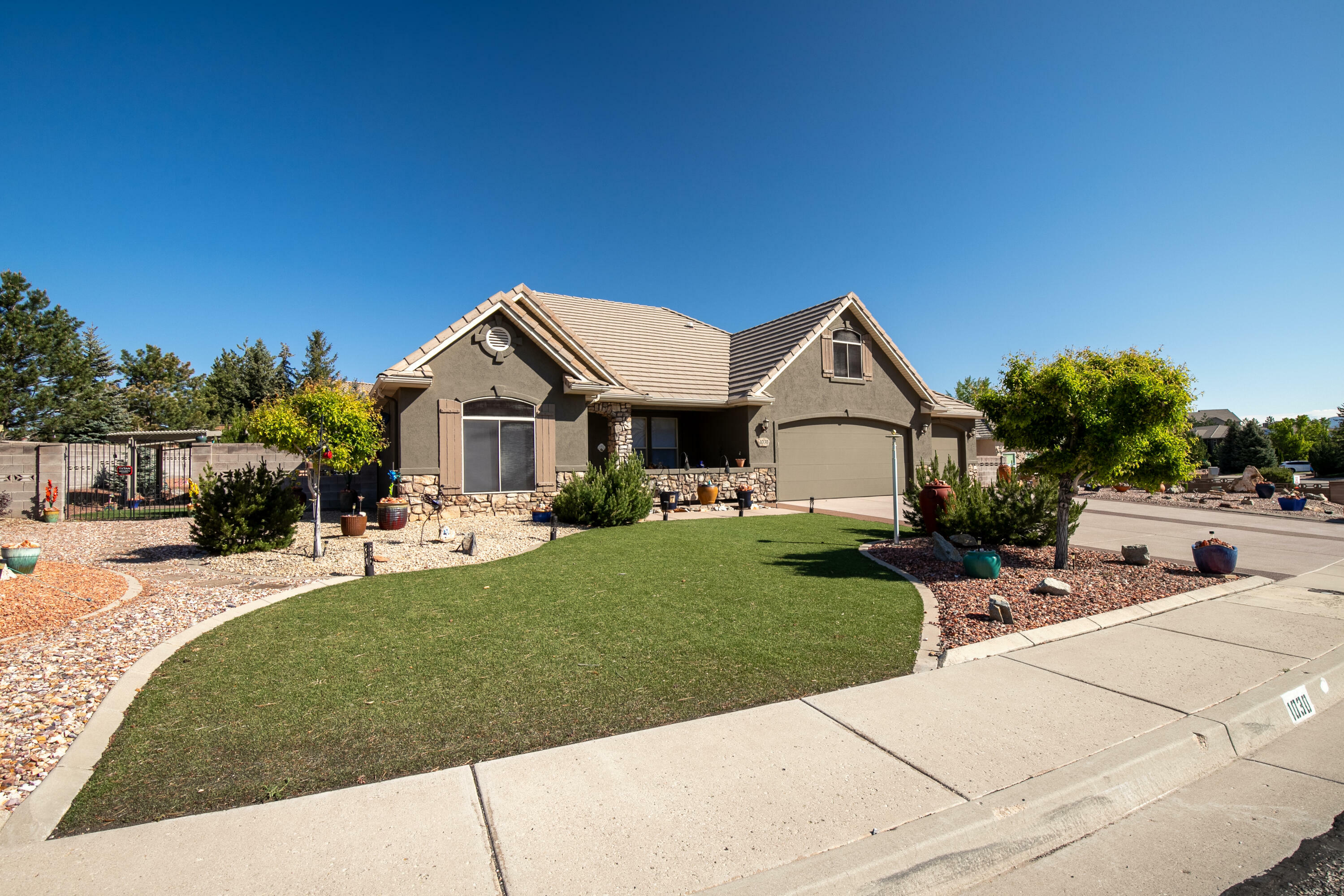Property Photo:  1030 S 1850 W  UT 84720 