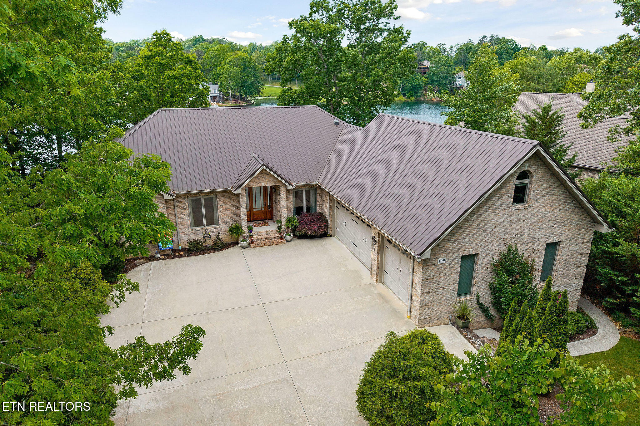 199 Markham Lane  Crossville TN 38558 photo