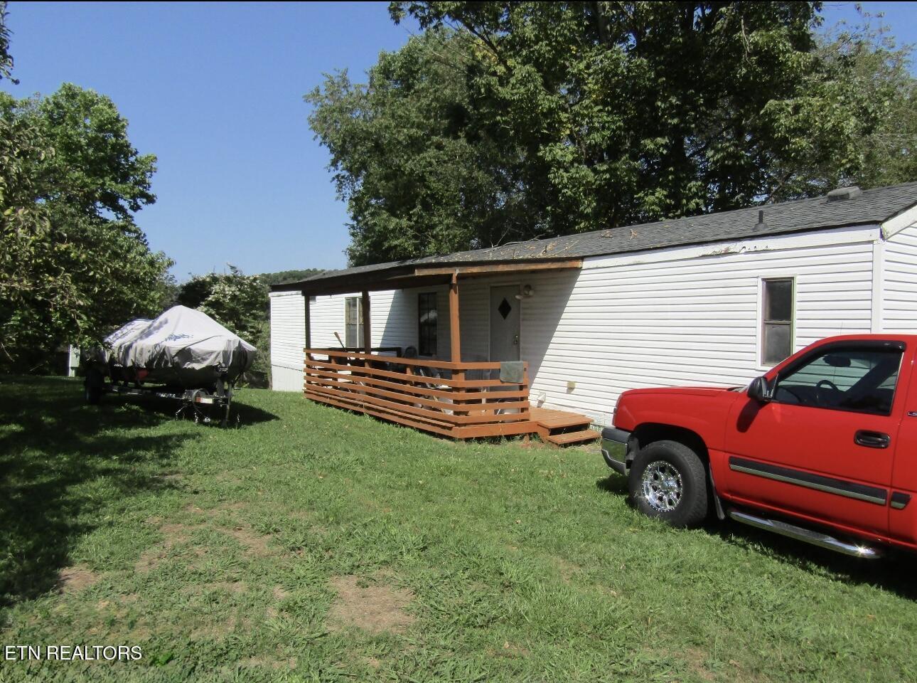 Property Photo: 114 Buffalo Rd TN 37618