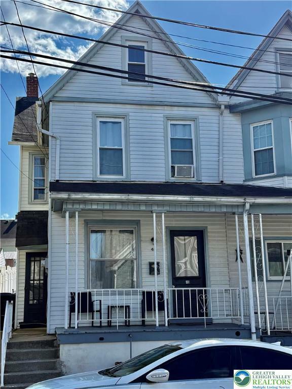 Property Photo: 48 E Ettwein Street PA 18018