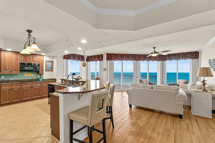 Property Photo:  2901 S Atlantic Avenue 401  FL 32118 