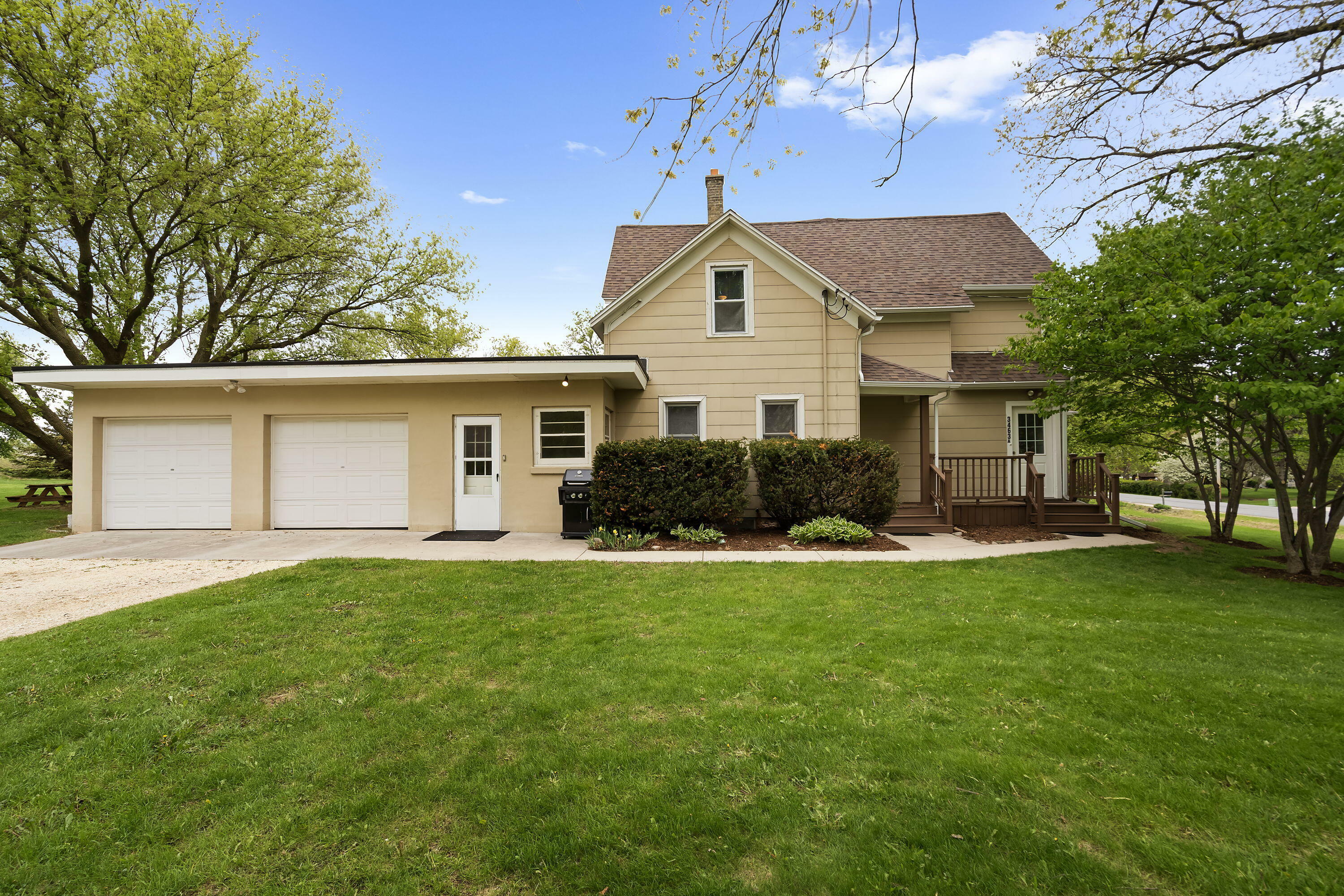 Property Photo: 3463 Green Bay Rd WI 53074