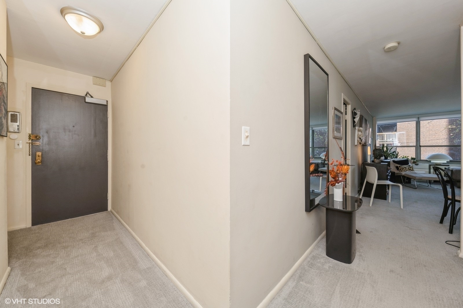Property Photo: 3550 N Lake Shore Drive 226 IL 60657