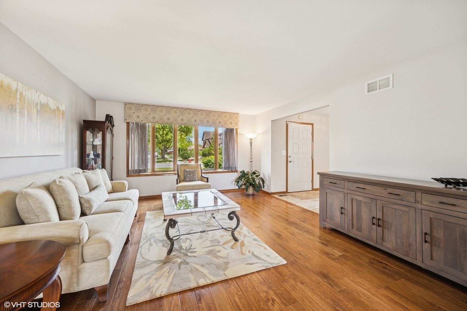 Property Photo:  2950 Becket Avenue  IL 60154 