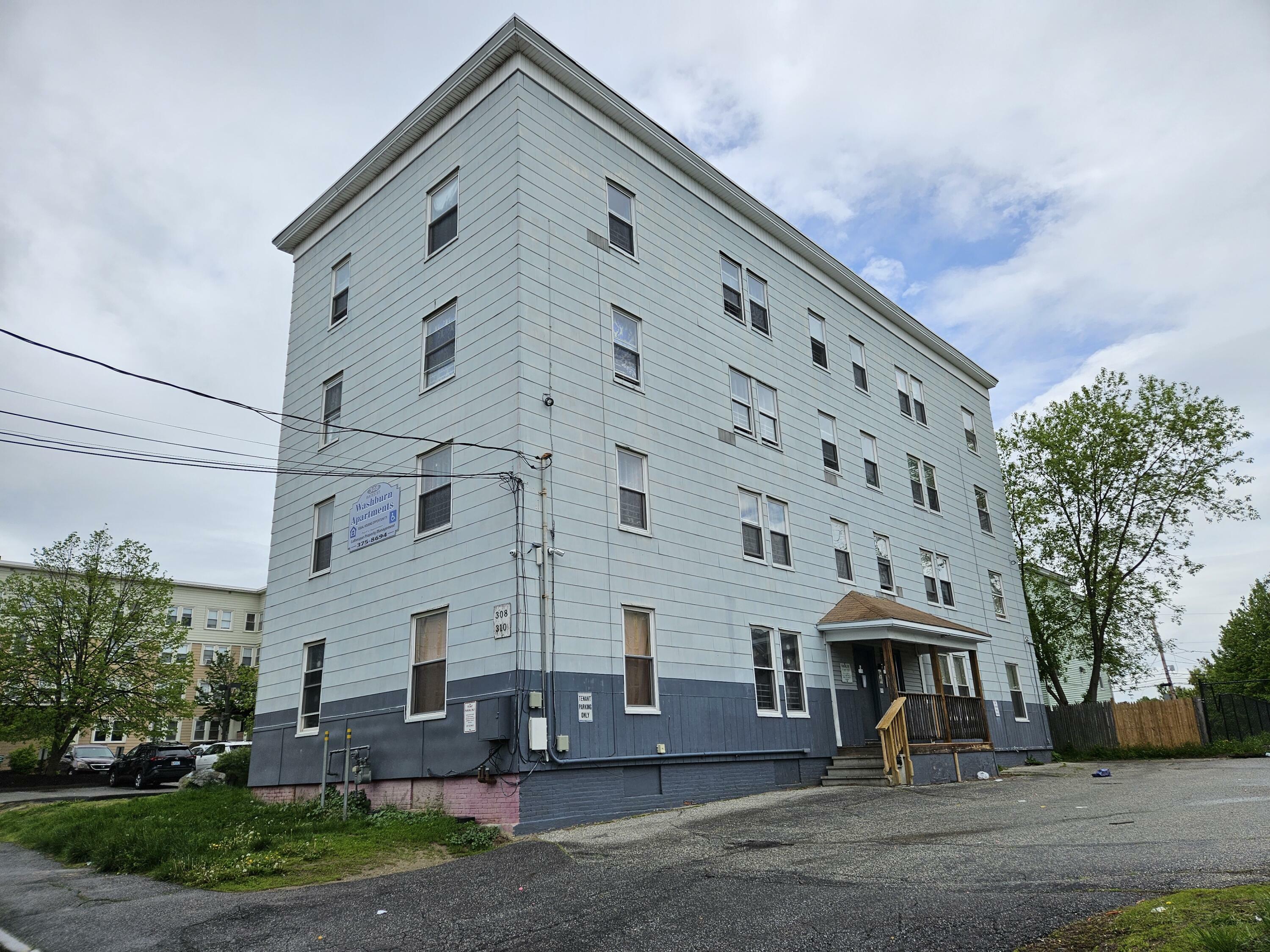 Property Photo: 308 Bates Street ME 04240